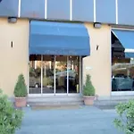 Oro Blu Hotel