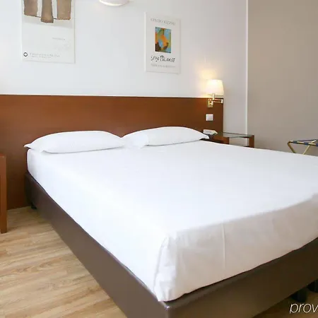 Hotel Oro Blu 4*