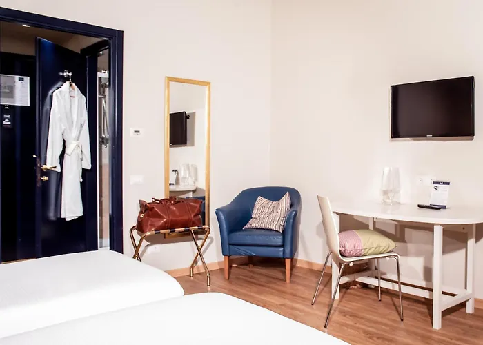 オロ ブルー ホテル ミラノ