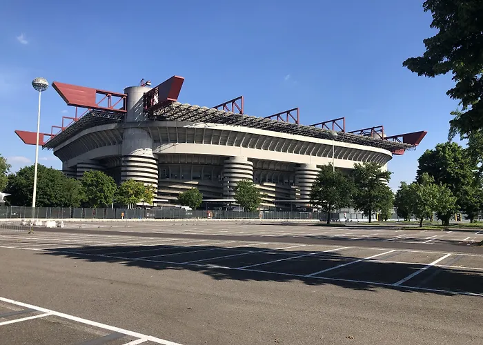 オロ ブルー ホテル 4*