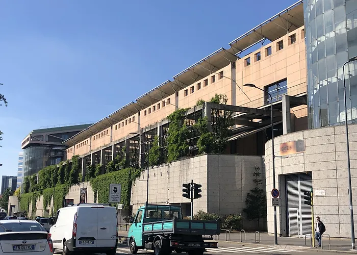 オロ ブルー 4* ミラノ