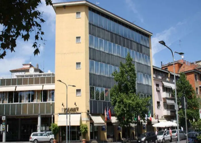 ホテル オロ ブルー ミラノ